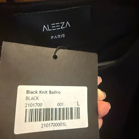 Aleeza Paris - Bolero Knit Black Cropped Jacket - Picture 5 of 7